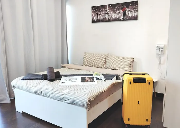 Almas Suites Poolview Netflix 100Mbps Bystay