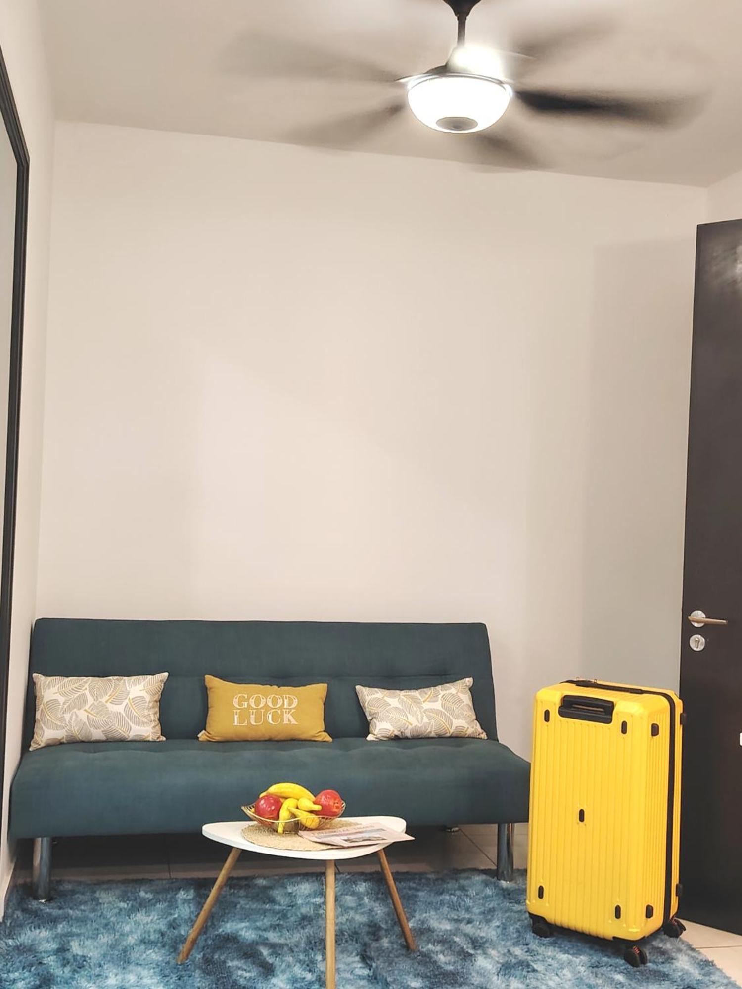Apartment Almas Poolview Netflix 100mbps Bystay